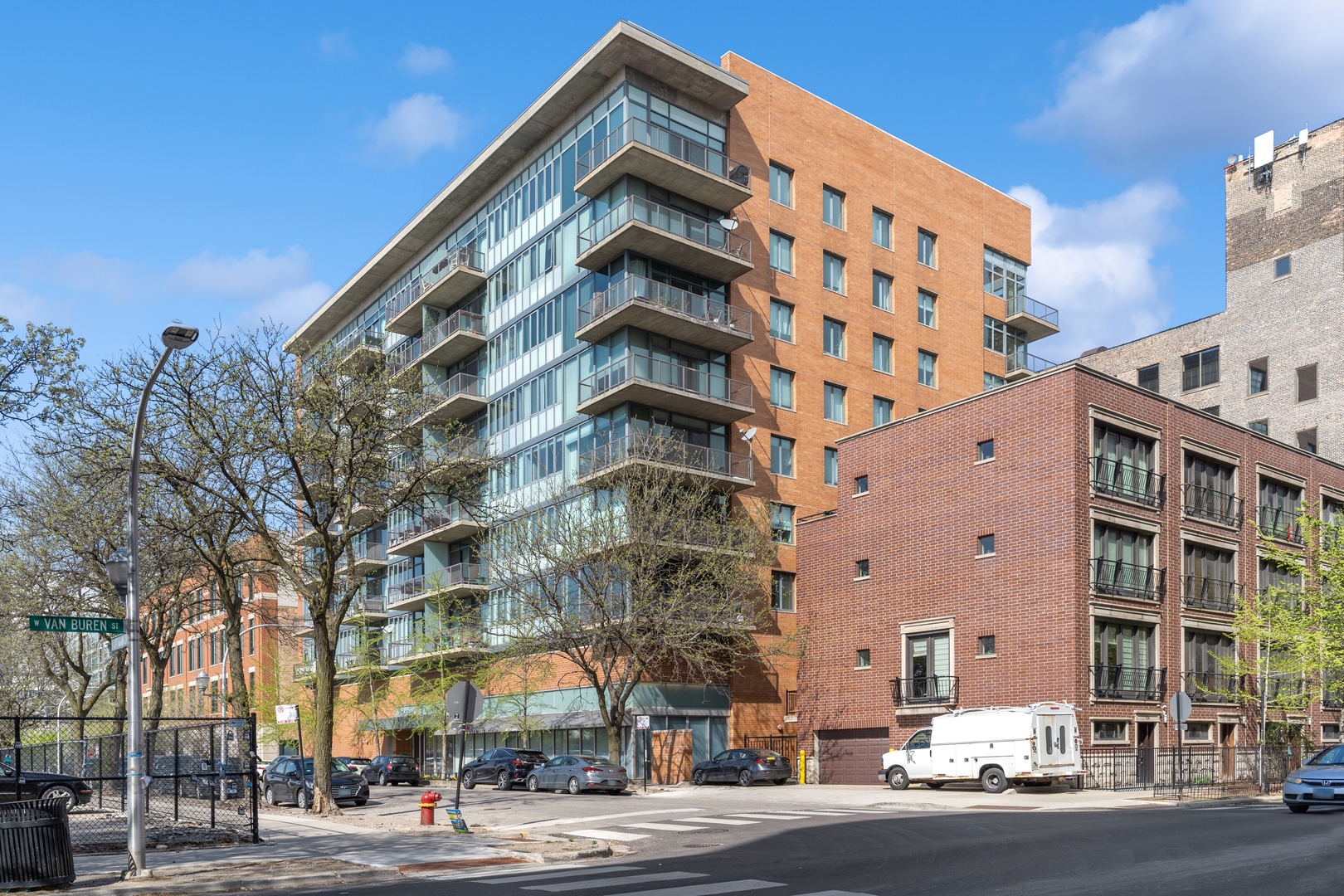 321 South Sangamon Street, Unit 603 Chicago, IL 60607 - Photo 1 of 12 a front view of a building