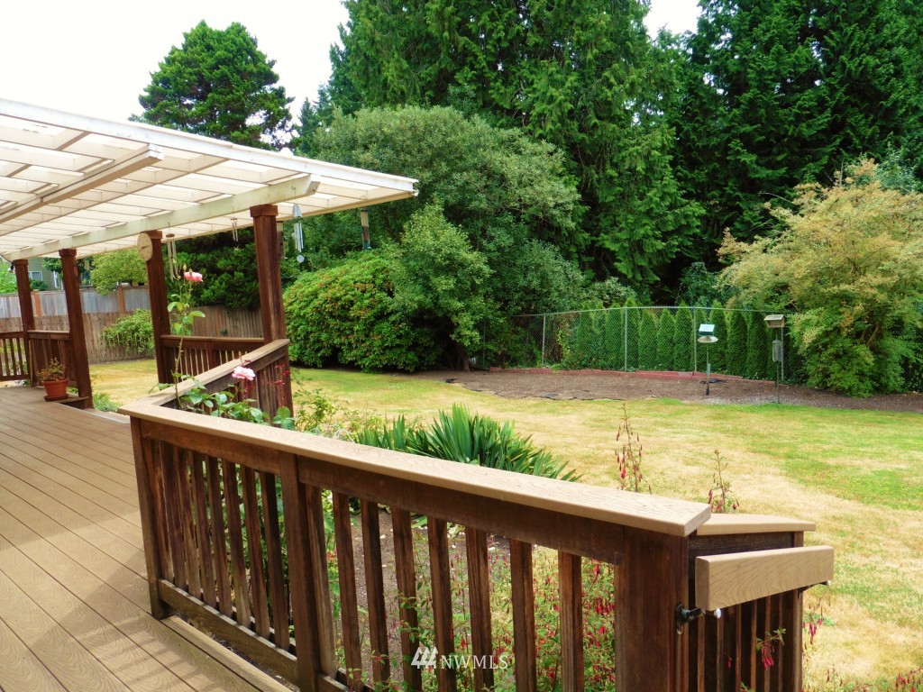 9727 Northeast 198th Street Bothell, WA 98011 - Photo 11 of 15