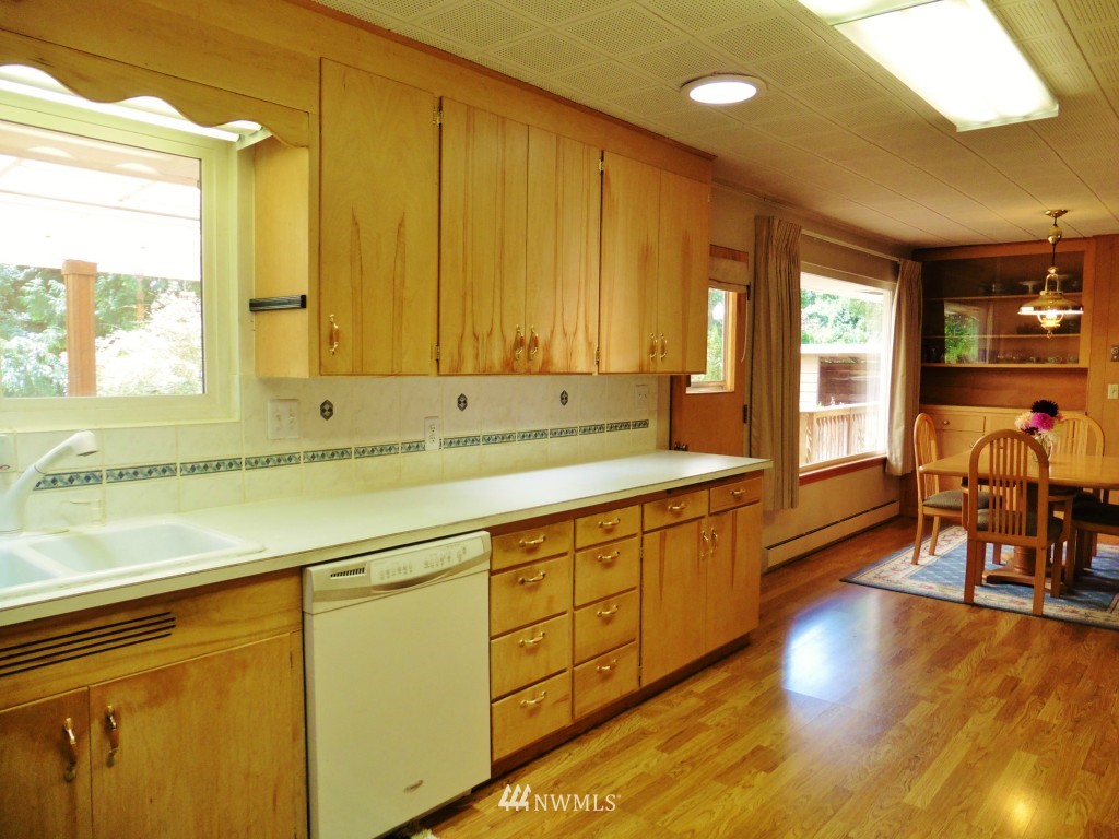 9727 Northeast 198th Street Bothell, WA 98011 - Photo 6 of 15