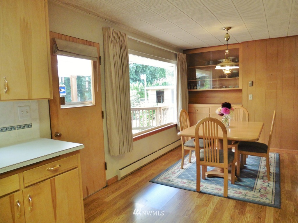 9727 Northeast 198th Street Bothell, WA 98011 - Photo 7 of 15