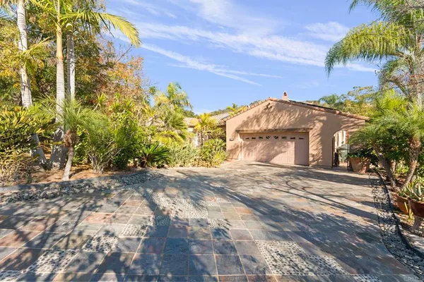 $1,599,999 | 15141 Post Oak Lane, El Cajon, CA 92021