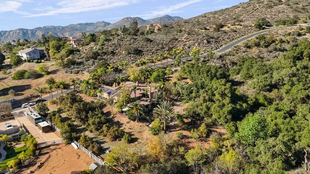 $1,650,000 | 15141 Post Oak Lane, El Cajon, CA 92021