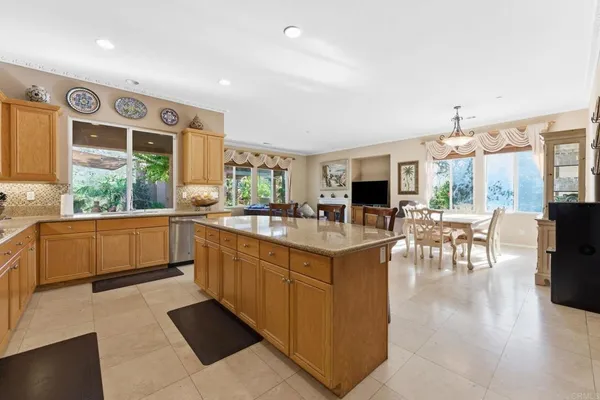 $1,599,999 | 15141 Post Oak Lane, El Cajon, CA 92021