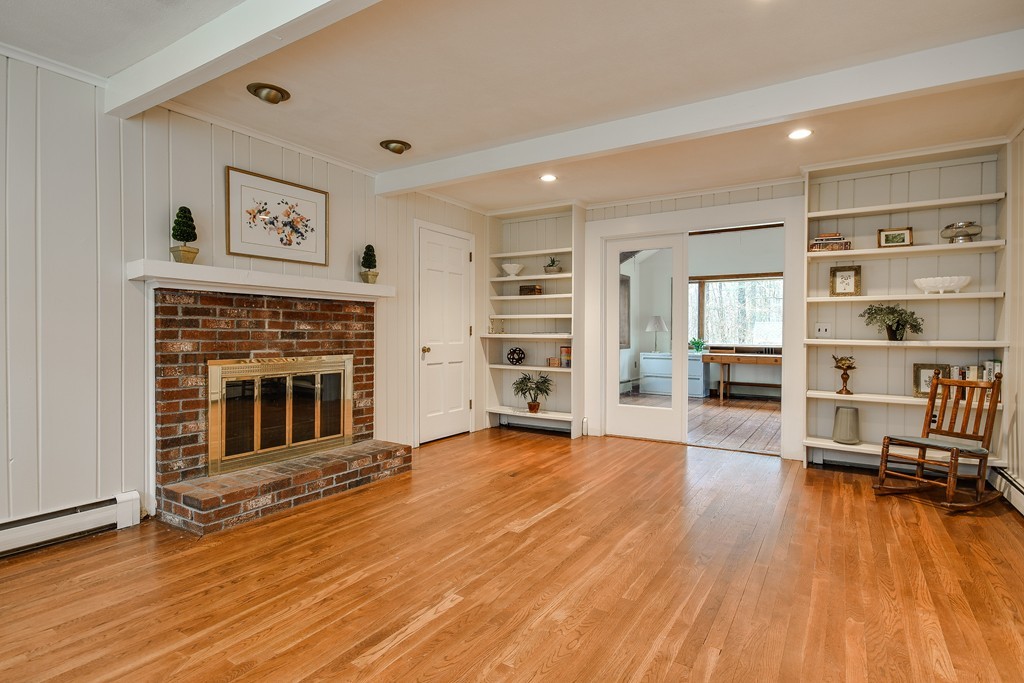 27 Stoney Brook Road Sherborn, MA 01770 - Photo 12 of 22 Gallery Image 12