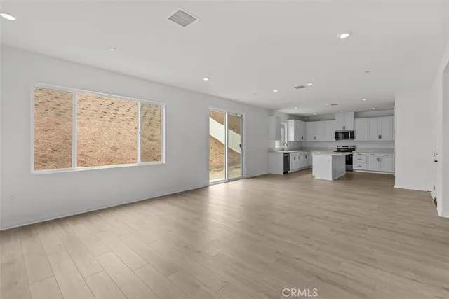 $637,888 | 27379 Dunite Drive, Perris, CA 92571