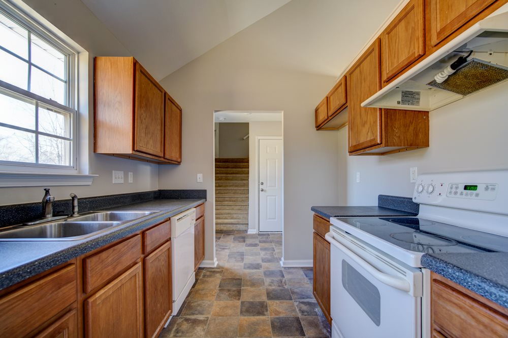 1340 Martin Road Spartanburg, SC 29301 - Photo 5 of 18 Gallery Image 5
