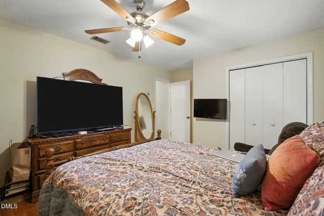 $179,900 | 10 Hartford Court, Durham, NC 27707