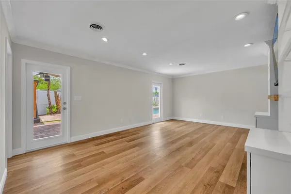 $965,000 | 2112 Chippewa Trail, Maitland, FL 32751