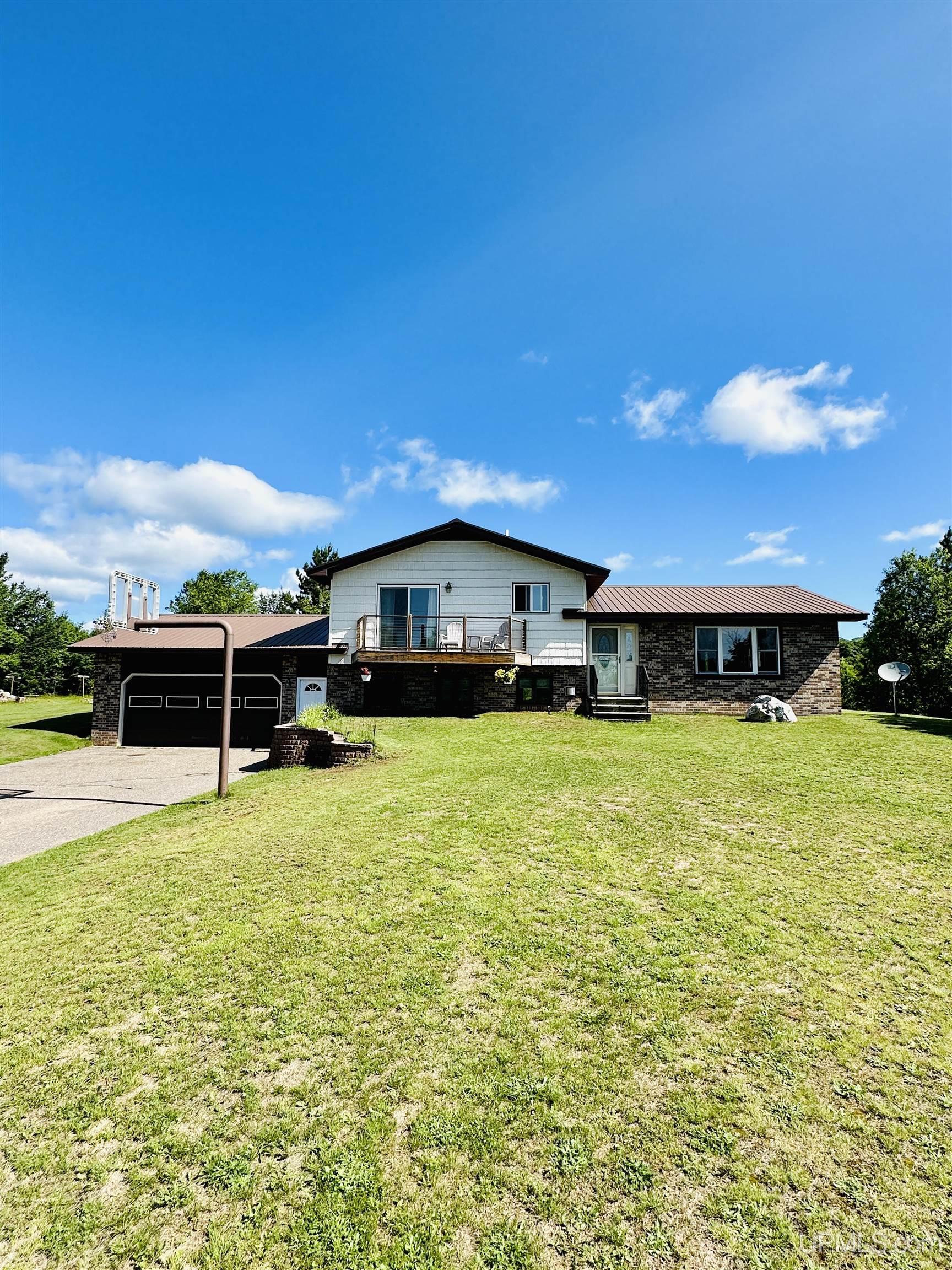 120 Mitchell Road Negaunee, MI 49866 - Photo 1 of 40 Gallery Image 1