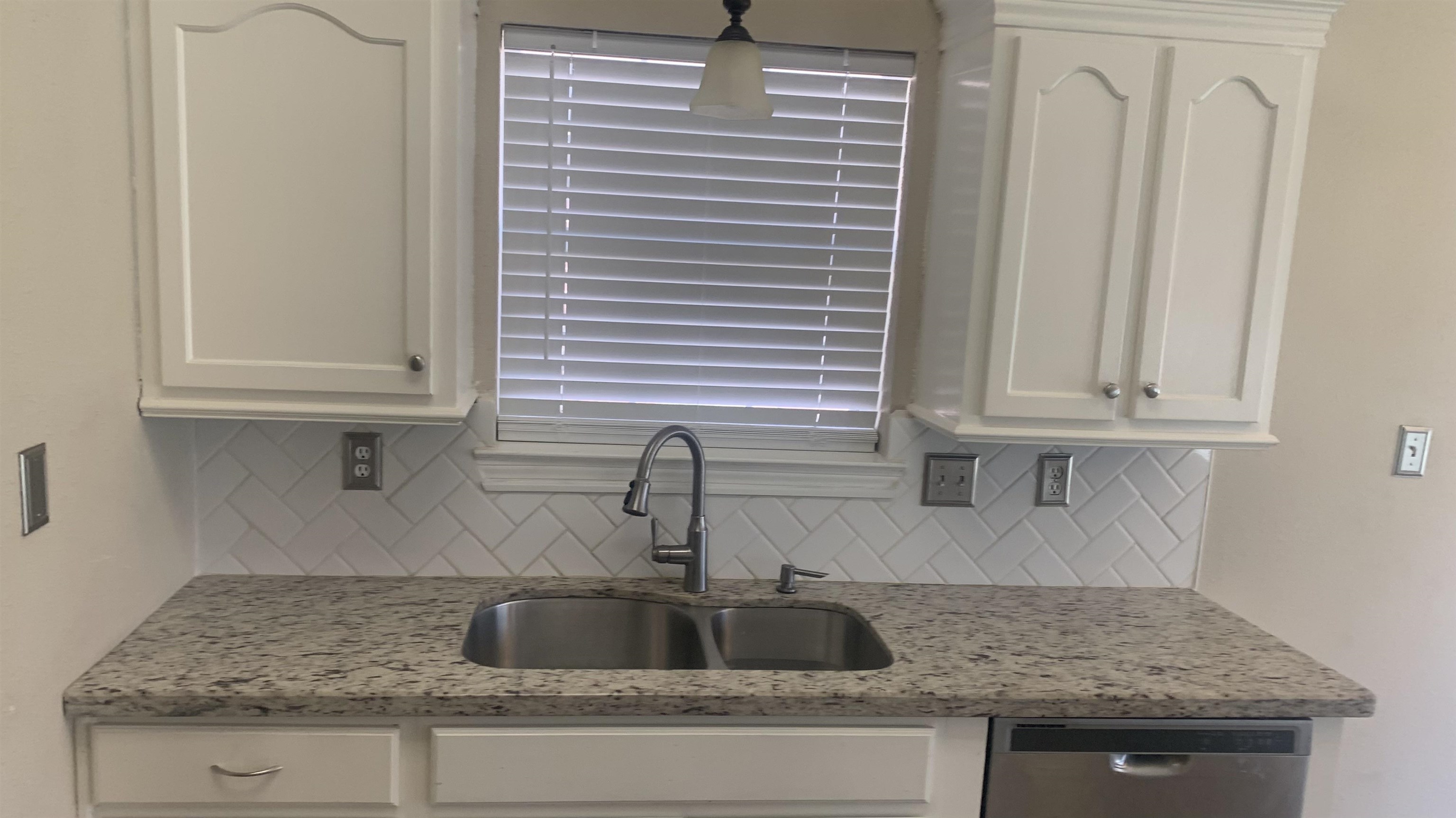 7375 Hidden Valley Drive, Unit NO SHOWING TIME Beaumont, TX 77708 - Photo 8 of 18