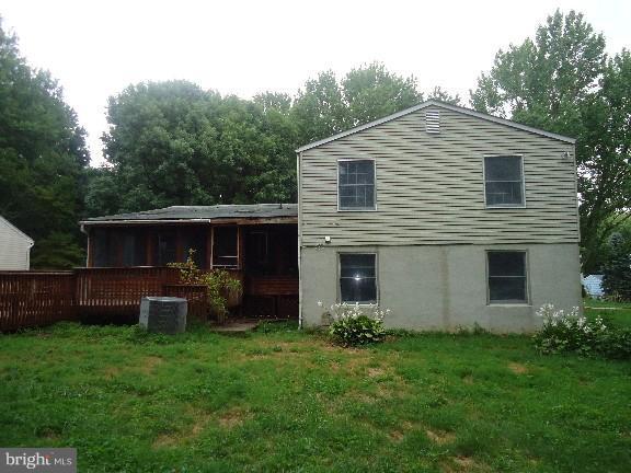 9526 Pamplona Road Columbia, MD 21045 - Photo 2 of 16 Exterior (Rear)