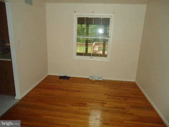 9526 Pamplona Road Columbia, MD 21045 - Photo 6 of 16 Bedroom