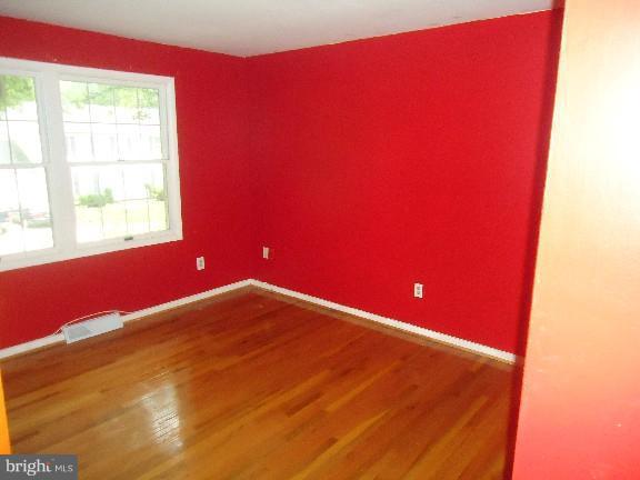 9526 Pamplona Road Columbia, MD 21045 - Photo 7 of 16 Bedroom