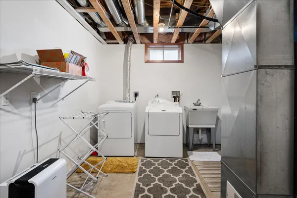 $349,900 | 622 Johnson Street, La Crosse, WI 54601