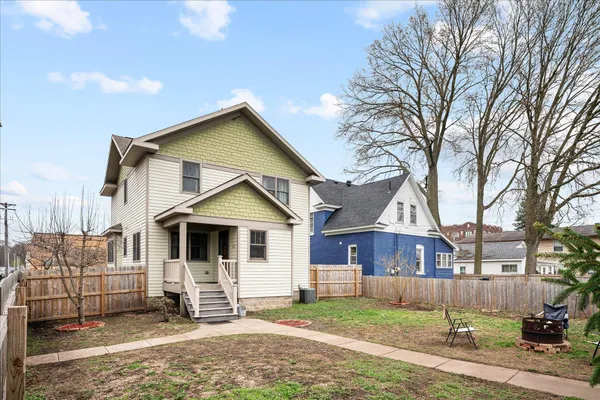 $349,900 | 622 Johnson Street, La Crosse, WI 54601