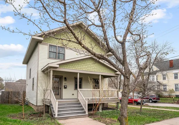 $349,900 | 622 Johnson Street, La Crosse, WI 54601