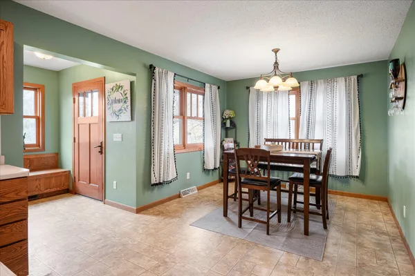 $349,900 | 622 Johnson Street, La Crosse, WI 54601