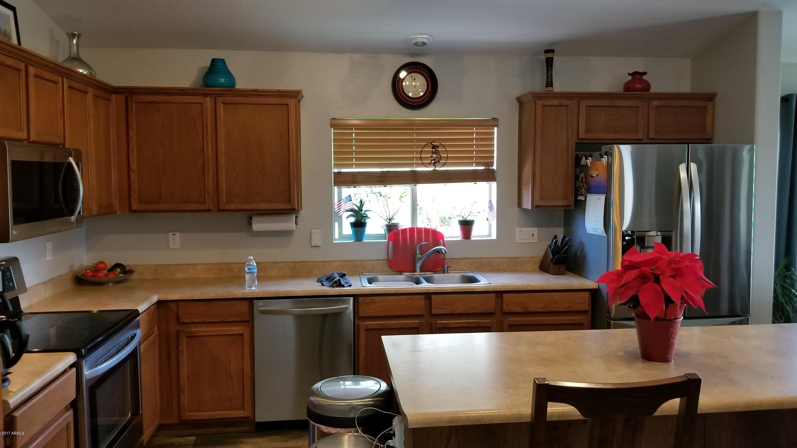 17843 West Boca Raton Road Surprise, AZ 85388 - Photo 14 of 45 20171128_115605