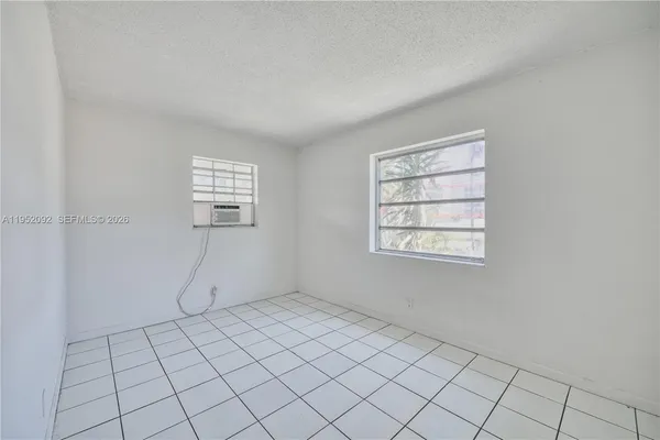 $1,500 | 400 Southeast 31st Street, Unit 5, Fort Lauderdale, FL 33316