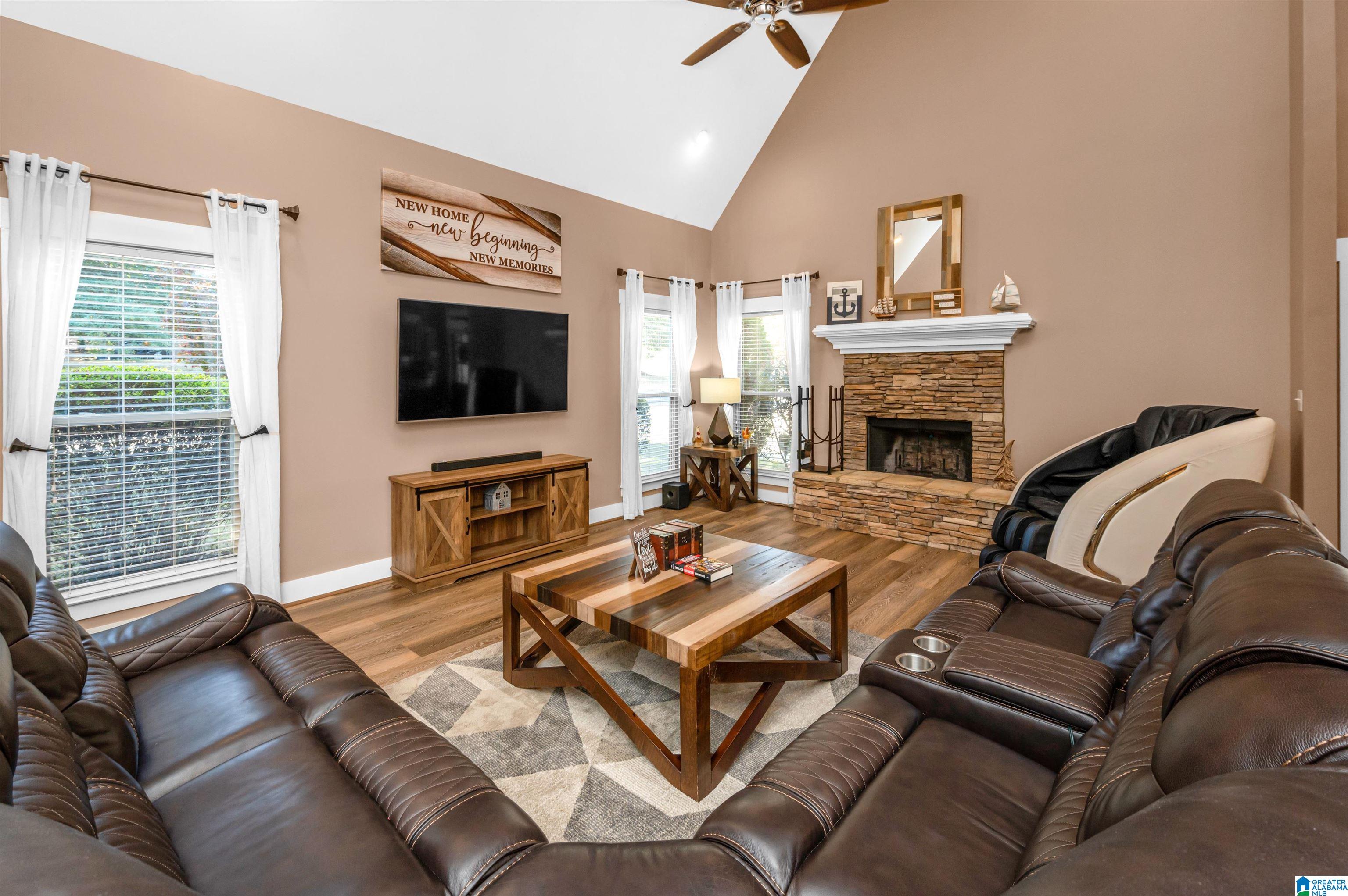 101 Caliston Lane Pelham, AL 35124 - Photo 4 of 49