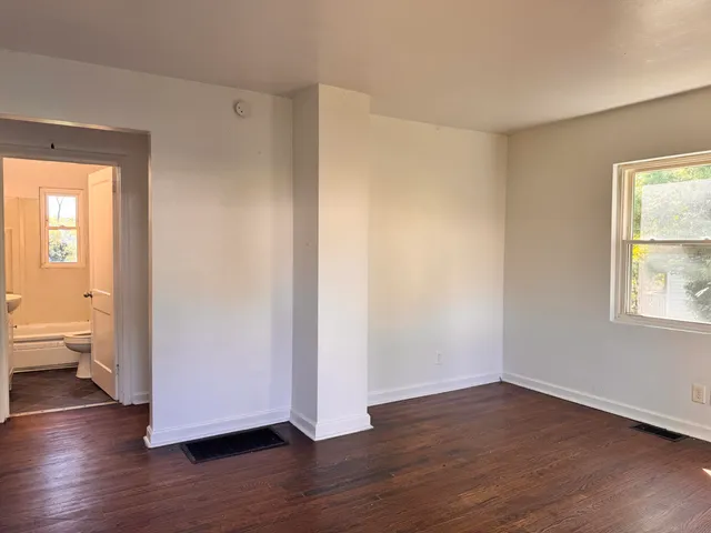 $1,225 | 4408 Surrey Avenue Northwest, Roanoke, VA 24017