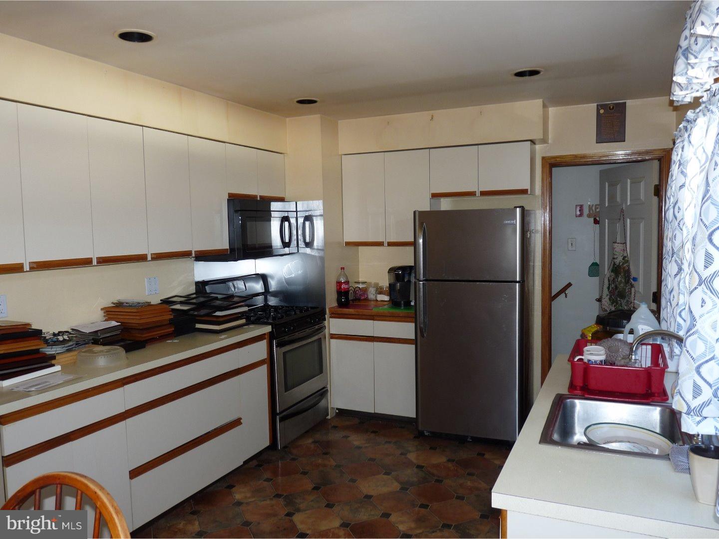 856 Rambler Avenue Runnemede, NJ 08078 - Photo 7 of 17