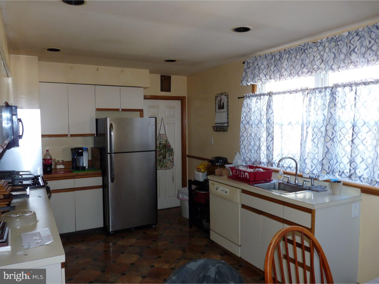856 Rambler Avenue Runnemede, NJ 08078 - Photo 9 of 17
