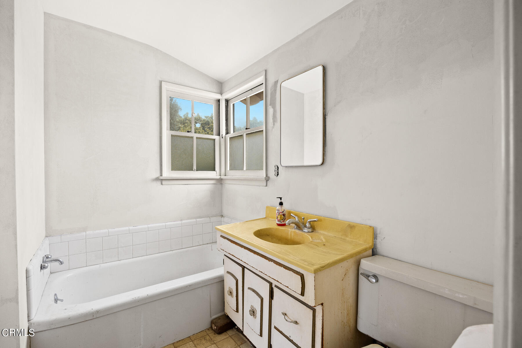 3570 Lombardy Road Pasadena, CA 91107 - Photo 20 of 45 a bathroom with a sink and a vanity