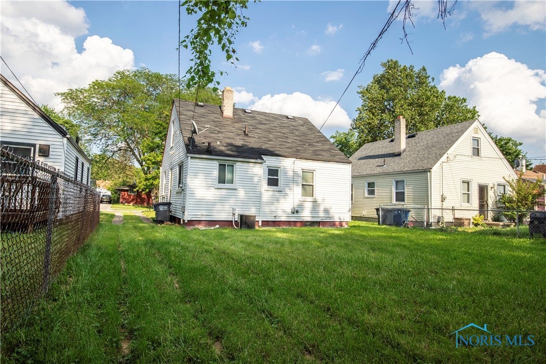 631 Ranch Drive Toledo, OH 43607 - Photo 15 of 17 Gallery Image 15