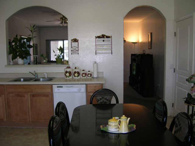 1204 West Carson Road Phoenix, AZ 85041 - Photo 4 of 6 Additional Photo