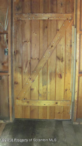 261 Carr Street Nicholson, PA 18446 - Photo 19 of 27 Gallery Image 19