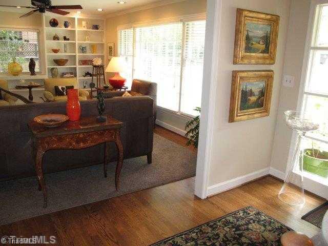 2950 Good Hope Road Winston-Salem, NC 27106 - Photo 3 of 16 Entry. and living room