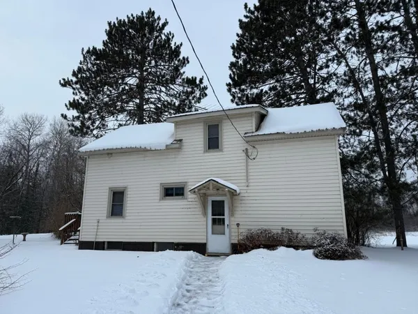 $215,000 | 11285 Arkola Road, Meadowlands, MN 55765