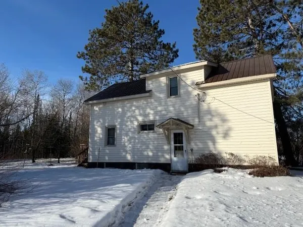 $215,000 | 11285 Arkola Road, Meadowlands, MN 55765
