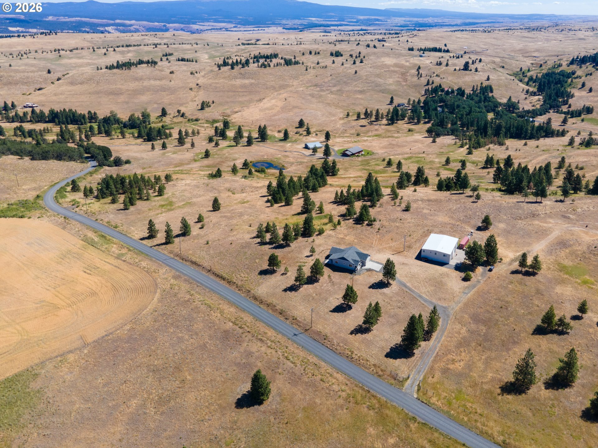 180 Hartland Road Lyle, WA 98635 - Photo 5 of 42