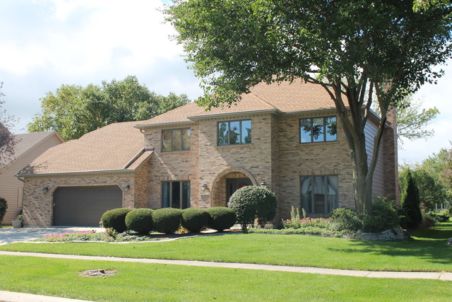 1920 Hampton Drive Wheaton, IL 60189 - Photo 1 of 22