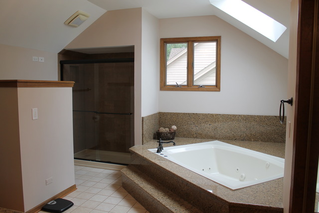 1920 Hampton Drive Wheaton, IL 60189 - Photo 13 of 22