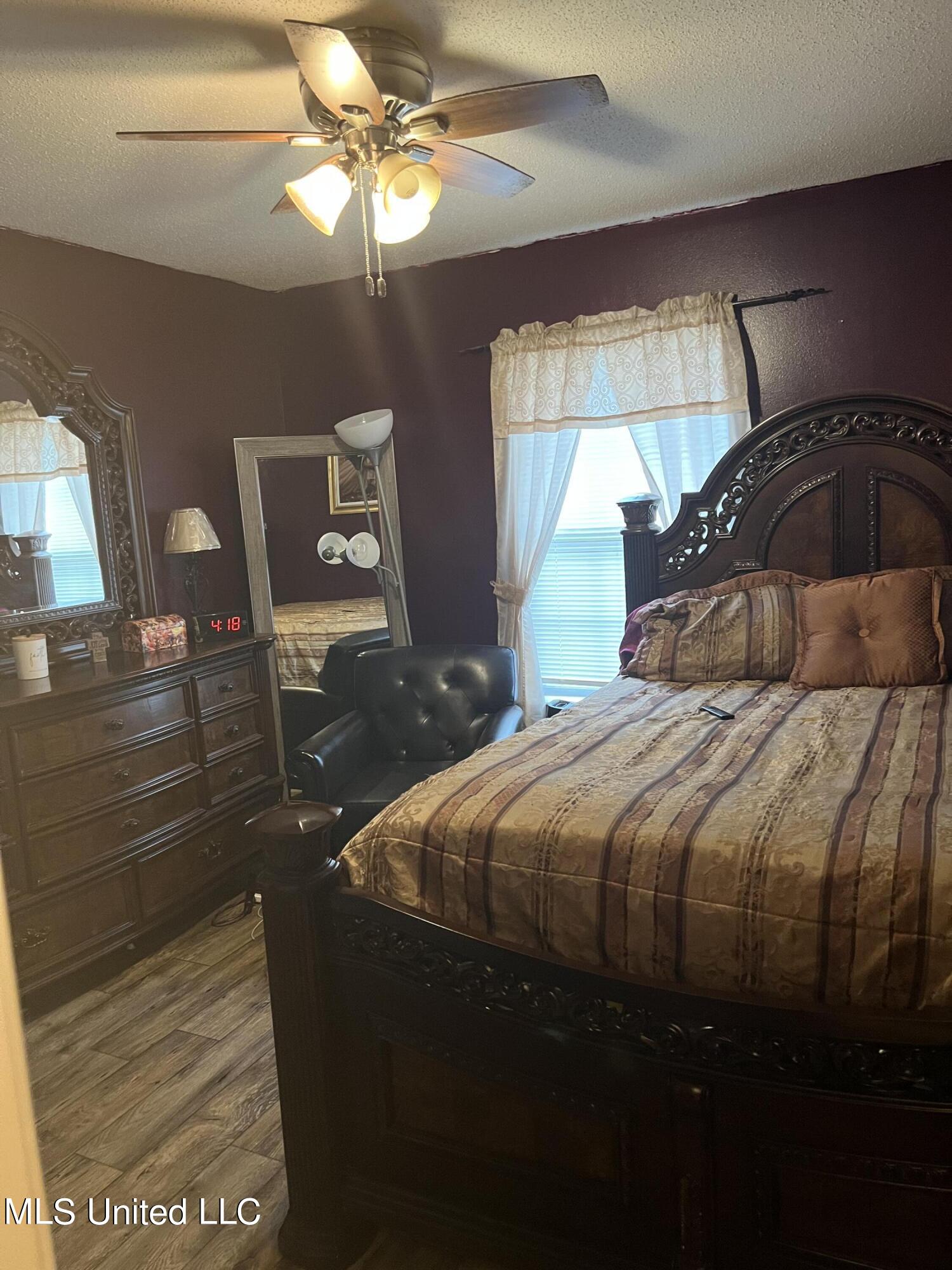 4301 Colleen Street Moss Point, MS 39563 - Photo 8 of 15 B9C45755-4A76-401B-8235-D1B4378BE4A9