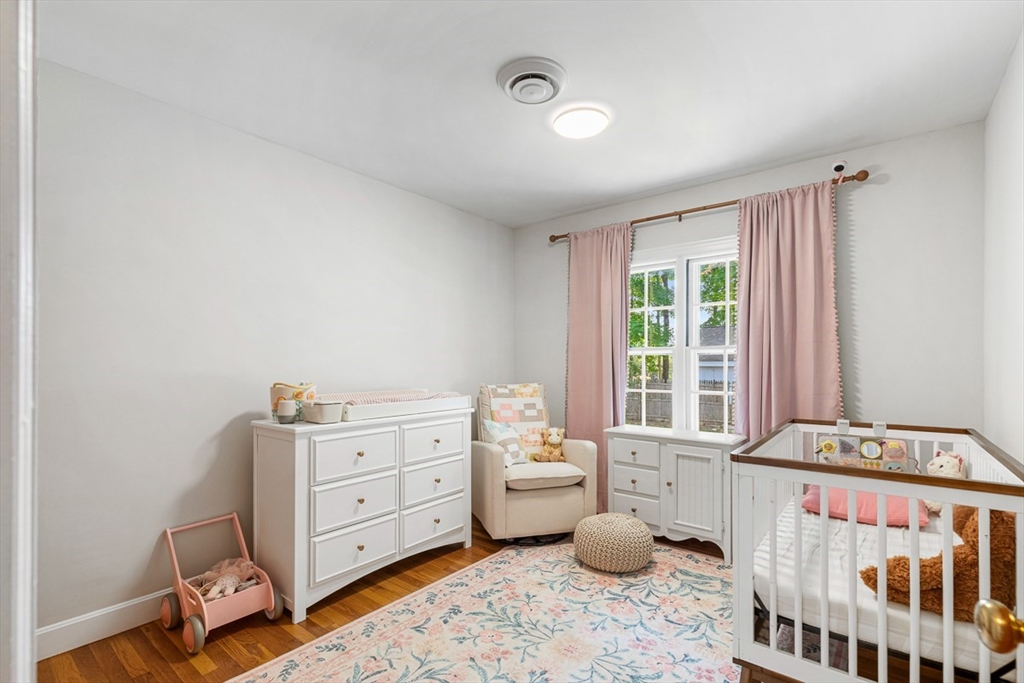 355 Pearse Road Swansea, MA 02777 - Photo 32 of 42 Gallery Image 32