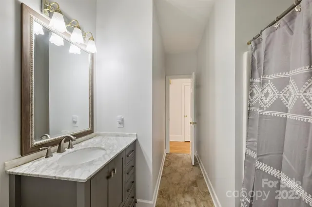 $889,000 | 7324 Cobble Creek Drive, Matthews, NC 28104