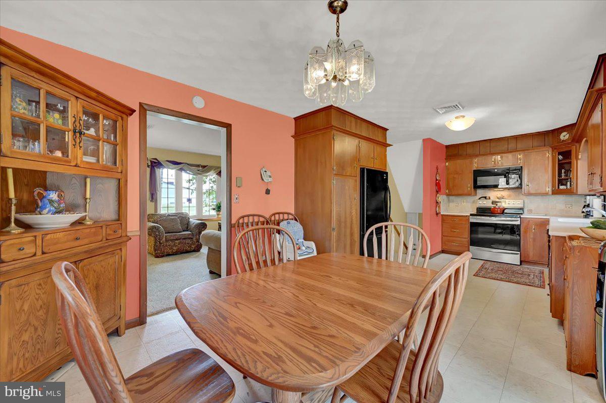 782 Stiegel Valley Road Manheim, PA 17545 - Photo 17 of 62 Gallery Image 17