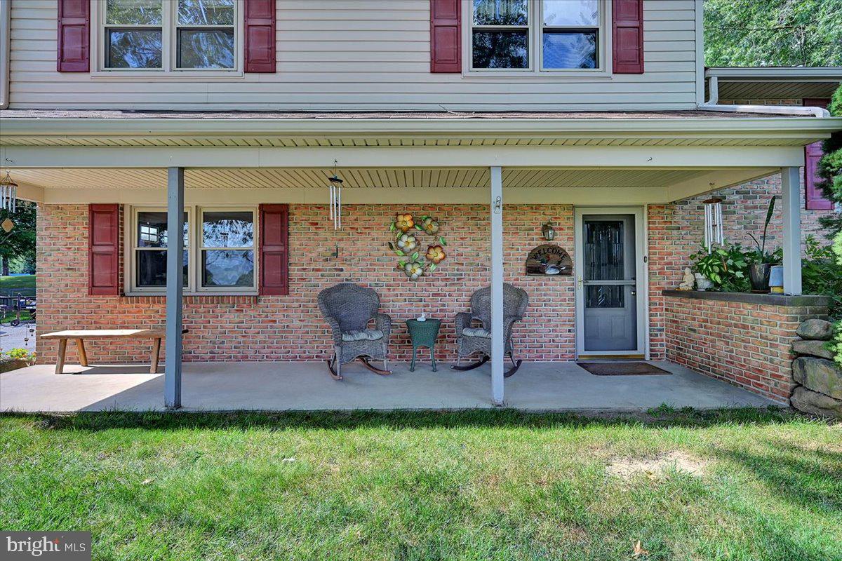 782 Stiegel Valley Road Manheim, PA 17545 - Photo 5 of 62 Gallery Image 5