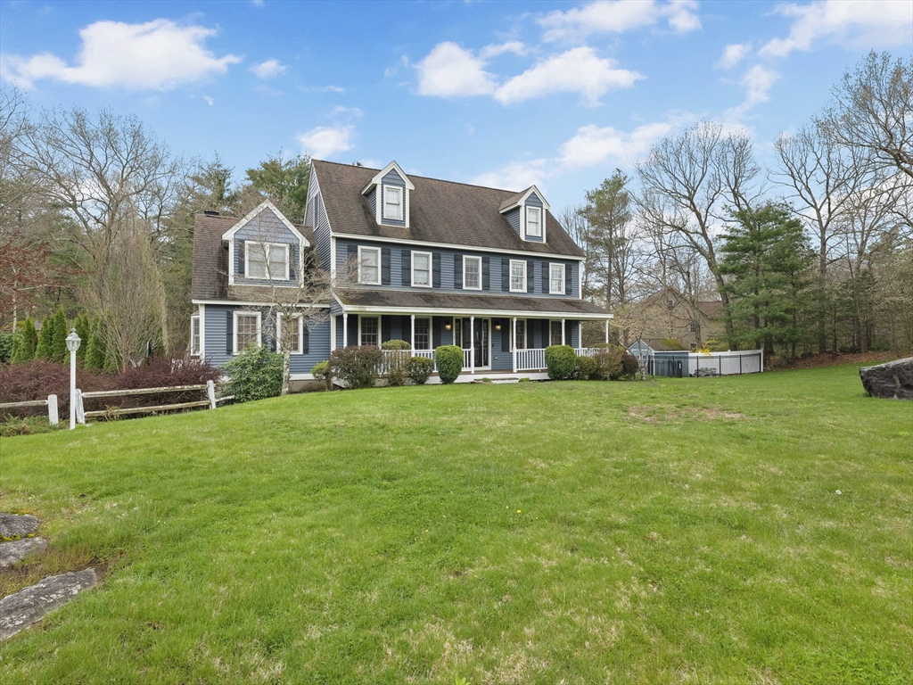 5 Kenneth Road Georgetown, MA 01833 - Photo 1 of 39 Gallery Image 1