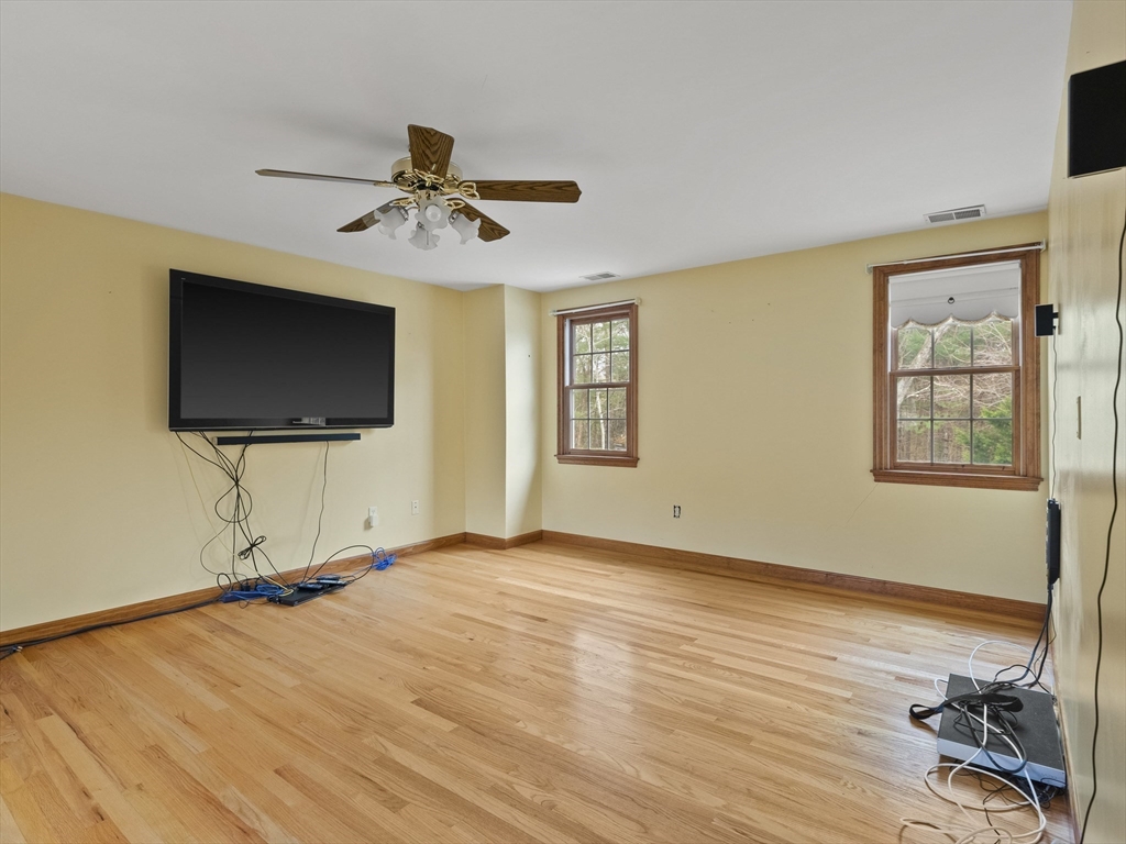 5 Kenneth Road Georgetown, MA 01833 - Photo 26 of 39 Gallery Image 26