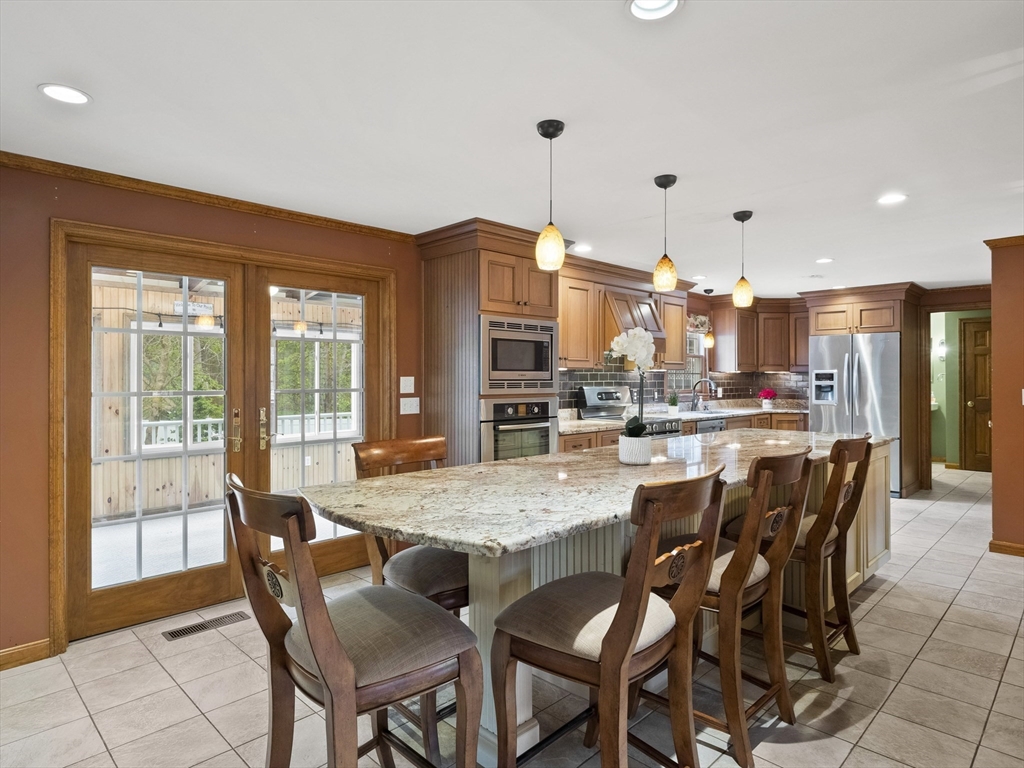 5 Kenneth Road Georgetown, MA 01833 - Photo 6 of 39 Gallery Image 6