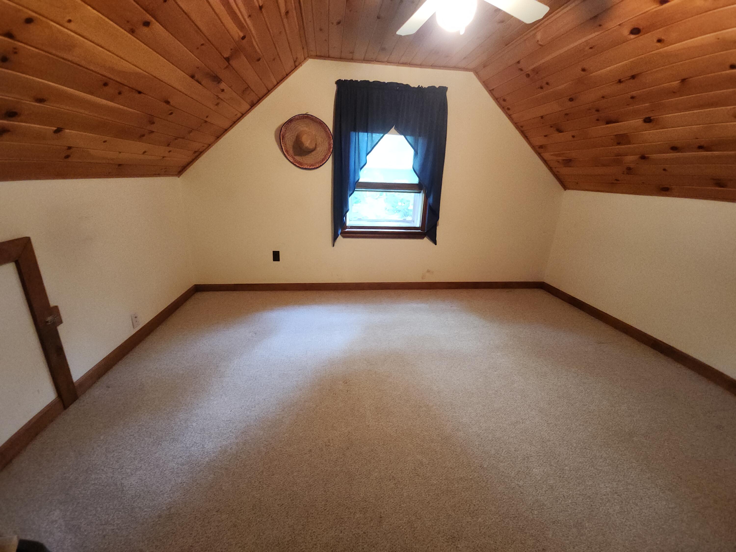 159 Plains Road Leeds, ME 04263 - Photo 12 of 15 House12 bed4