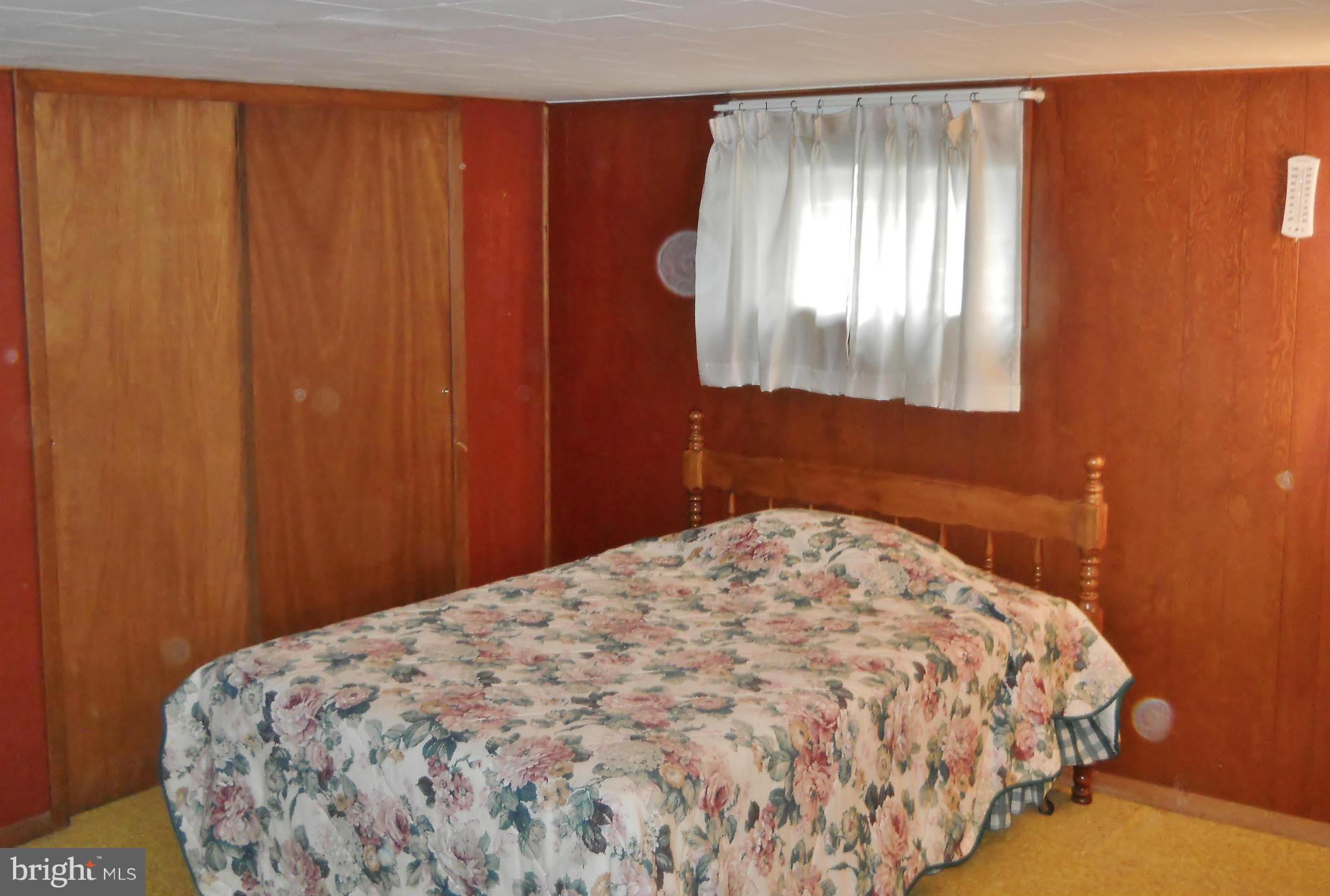 192 Magothy Beach Road Pasadena, MD 21122 - Photo 24 of 29 Spacious Lower Level Bedroom