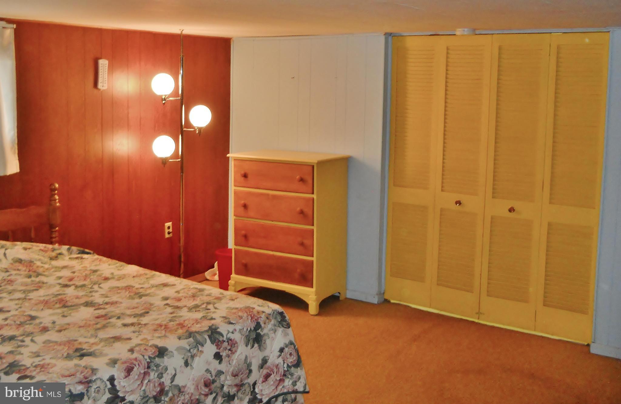 192 Magothy Beach Road Pasadena, MD 21122 - Photo 25 of 29 18' x 14' Lower Level Bedroom