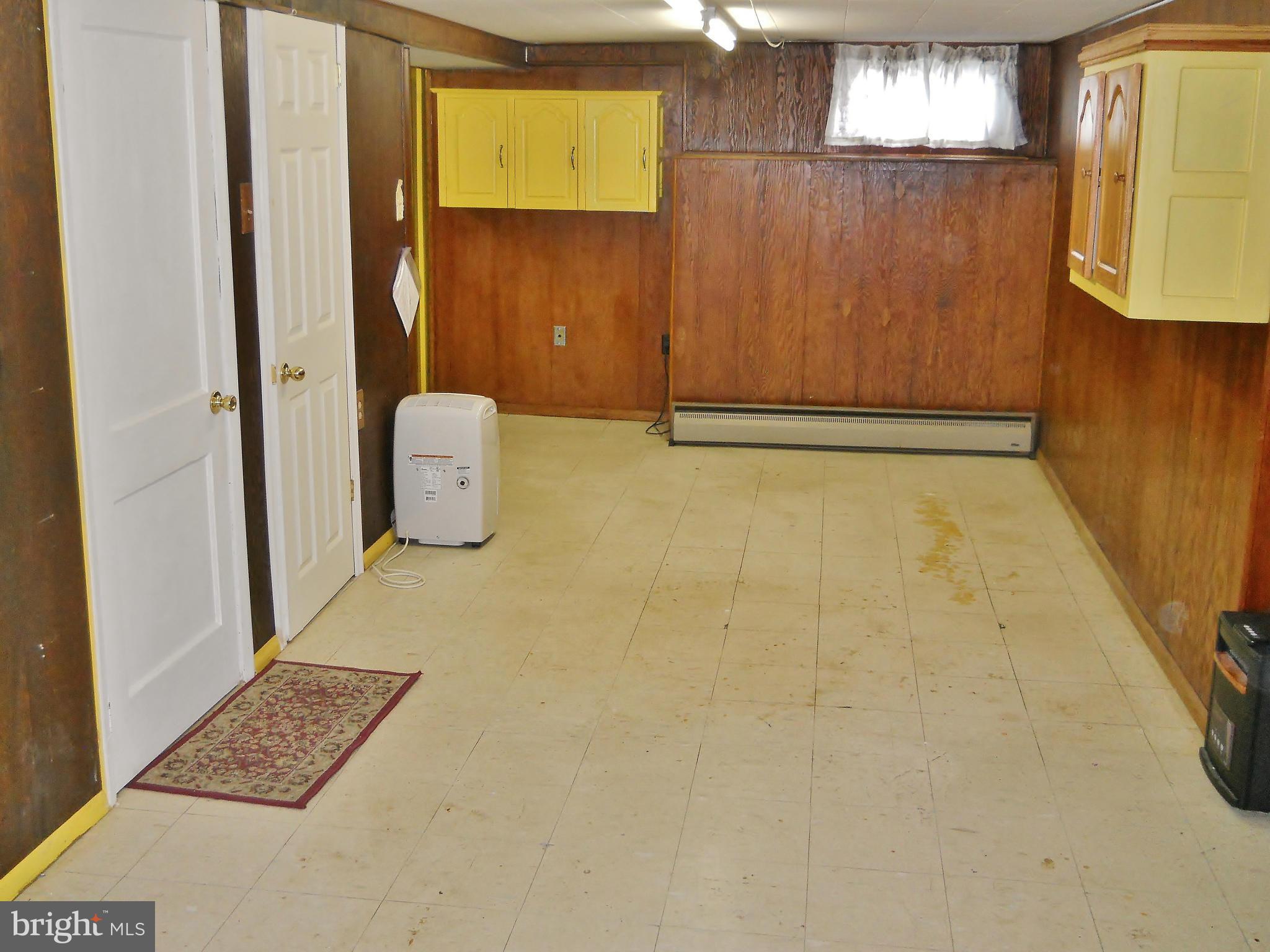 192 Magothy Beach Road Pasadena, MD 21122 - Photo 29 of 29 27' x 13' Lower Level Family Room