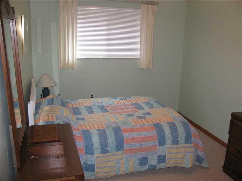 116 Rhodes Avenue Green Tree, PA 15220 - Photo 11 of 25 Bedroom.